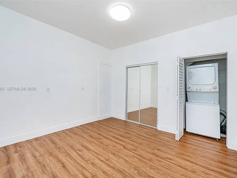 2368 SW 26th St #A — Photo 17