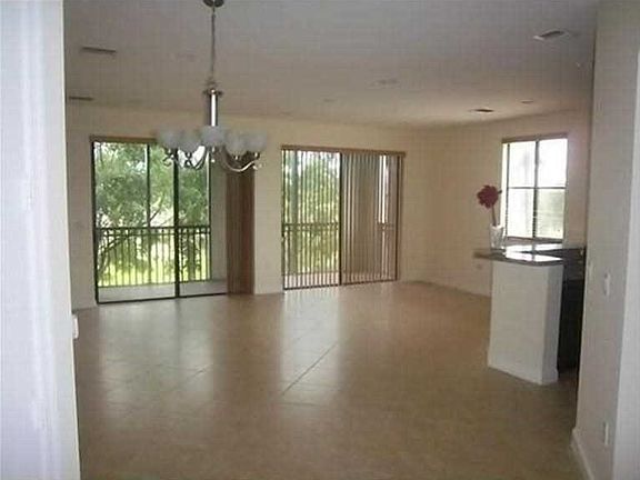 4th image of 3020 NW 125th Ave APT 419