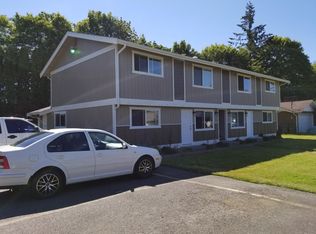 911 8th St SE #4, Puyallup, WA 98372