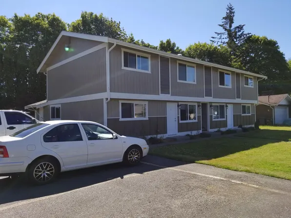 911 8th St SE APT 3, Puyallup, WA 98372