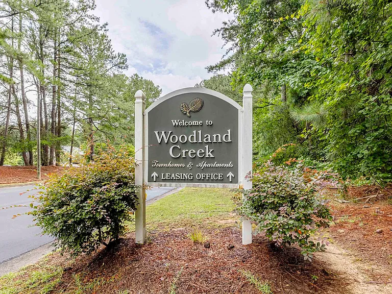 Woodland Creek Townhomes and Apartments