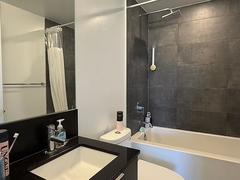 8 Wellesley St W #5010 — Photo 13