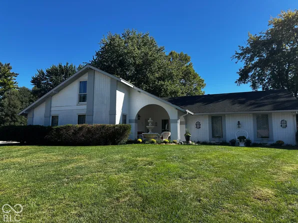 611 Sun Valley Ct, Indianapolis, IN 46217