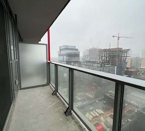 4th image of 120 Parliament St #1601