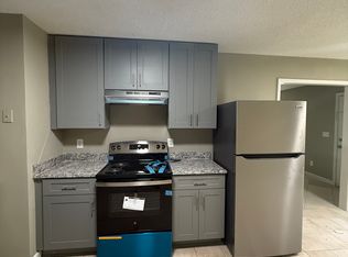 140 Forest Pl, Lawrenceville, GA 30046