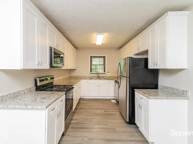 1800 Branch View Dr — Photo 3