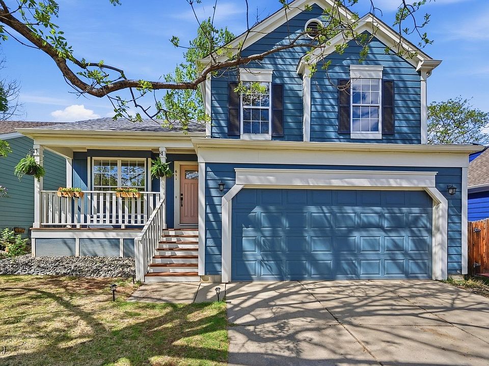 1st image of 611 W Sandbar Cir
