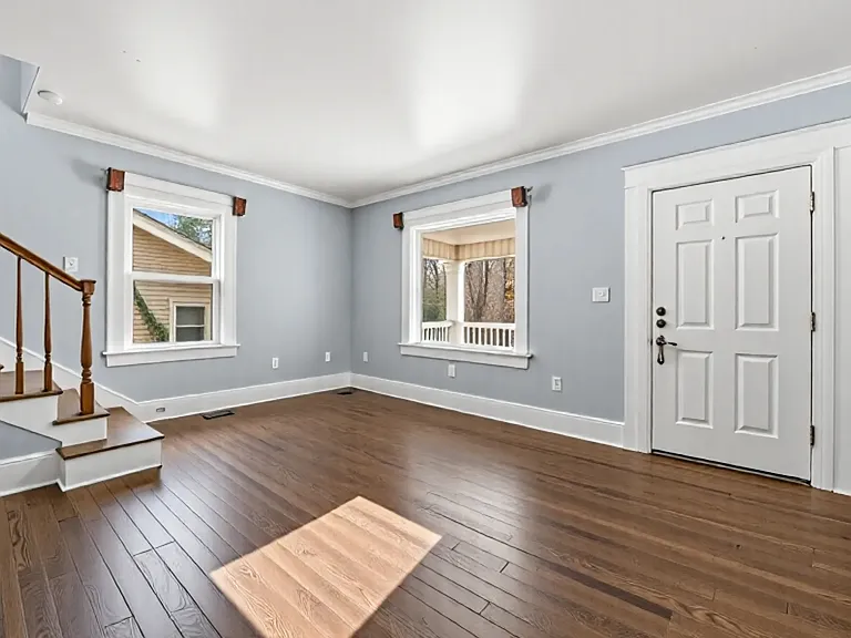 1402 W Market St #1402 — Photo 28