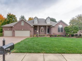 1922 Bent Tree Dr, Newburgh, IN 47630