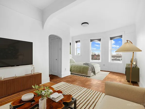 527 8th St APT 4D, Brooklyn, NY 11215