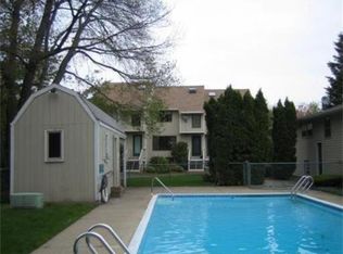 113 Brigham St UNIT 1E, Hudson, MA 01749