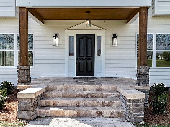 5th image of 3766 Sugar Valley Rd NW