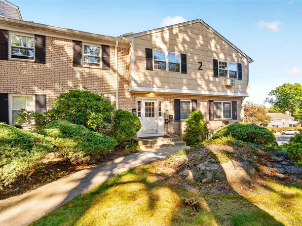 284 Parkside Drive, Suffern, NY 10901