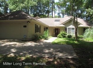 20 Myrtle Warbler Rd, Hilton Head Island, SC 29926