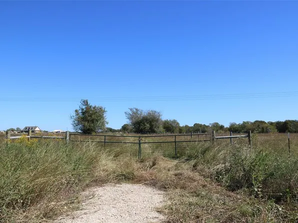 5553 County Road 405, Navasota, TX 77868