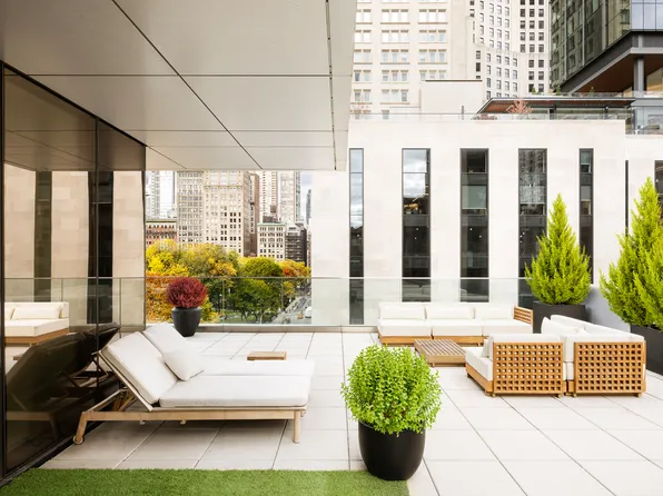 23 East 22nd Street image 20 of 35