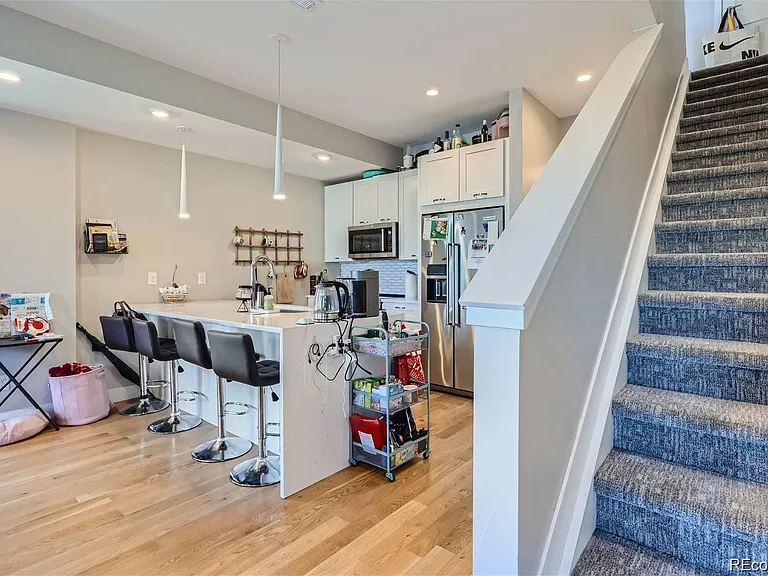 1272 Yates St #6 — Photo 14