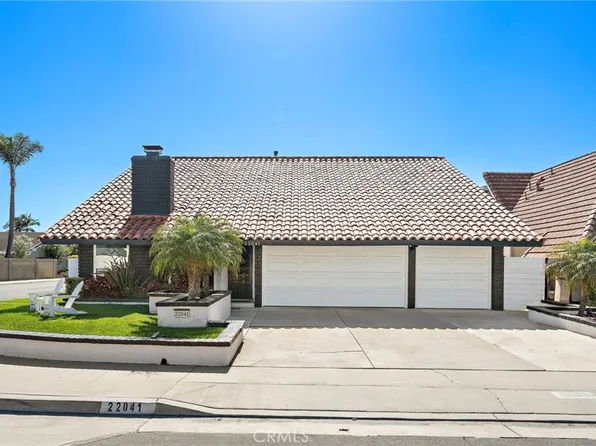 22041 Jonesport Ln, Huntington Beach, CA 92646