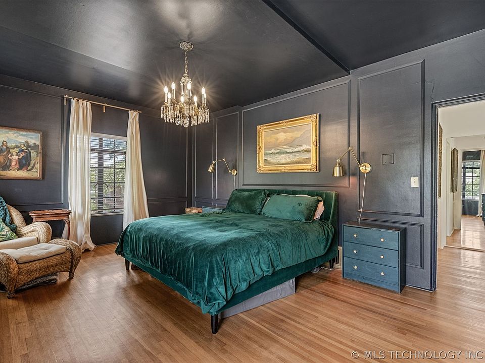 46th image of 2216 N Elwood Ave