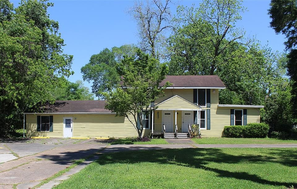 1st image of 5227 Oak Ave