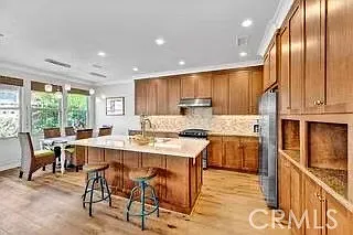3 bed, 2.5 bath, 1654 sqft, $5,500 — Photo 3