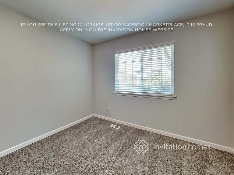 216 Michell Ln NE — Photo 13