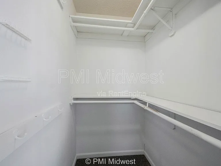 6623 Dunsdin Dr — Photo 20