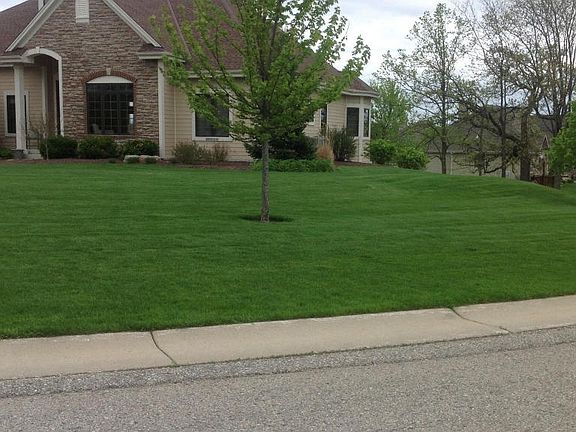4th image of S82W20963 Fireside Dr