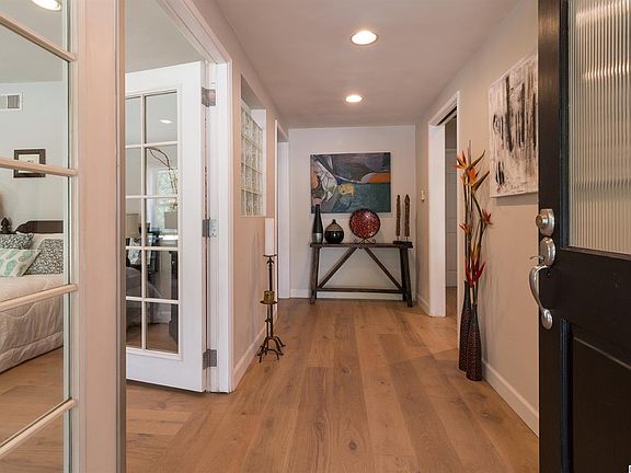 2nd image of 2106 Tondolea Ln