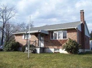 521 Elm St, Bally, PA 19503