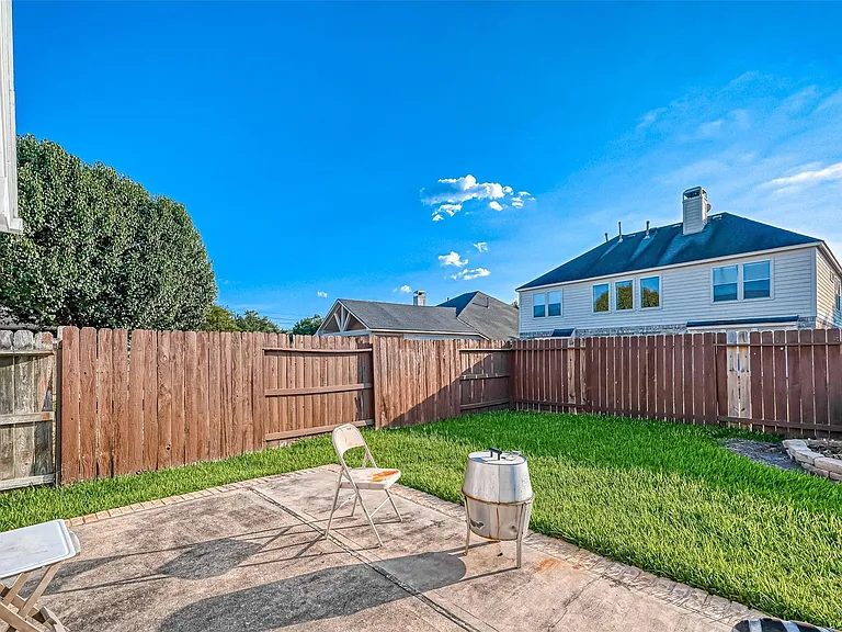 21923 Shady Heath Ln — Photo 45