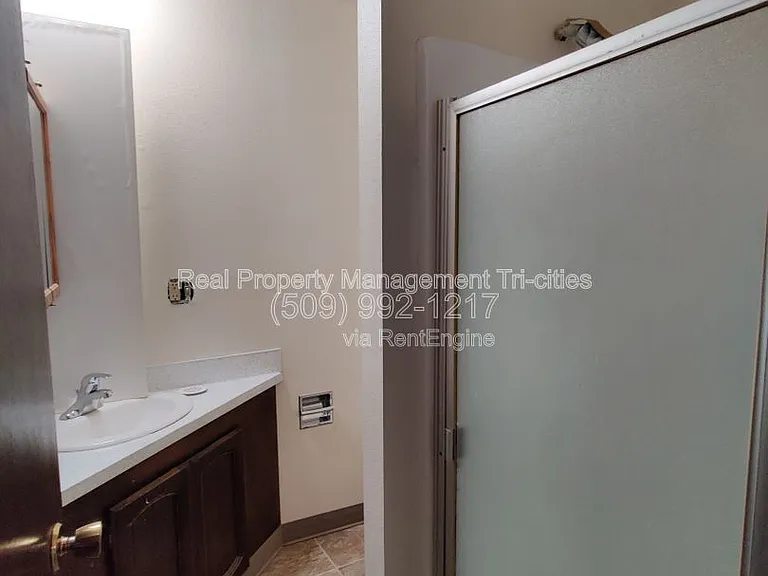 708 N Road 34 — Photo 11