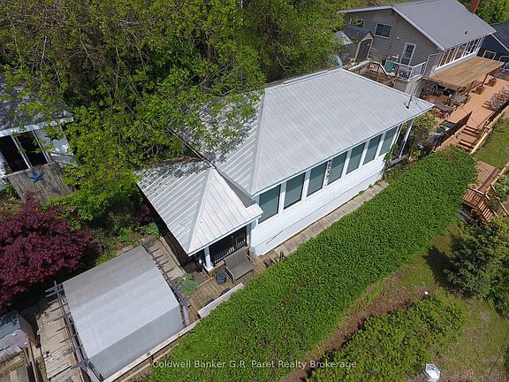 2nd image of 61 Bluewater Ave