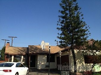 1st image of 7656 Beeman Ave