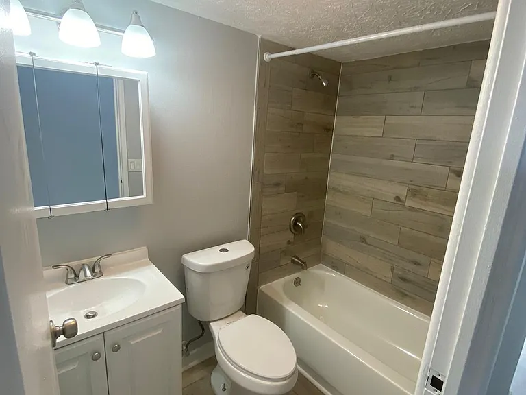2660 Lehman Rd — Photo 7