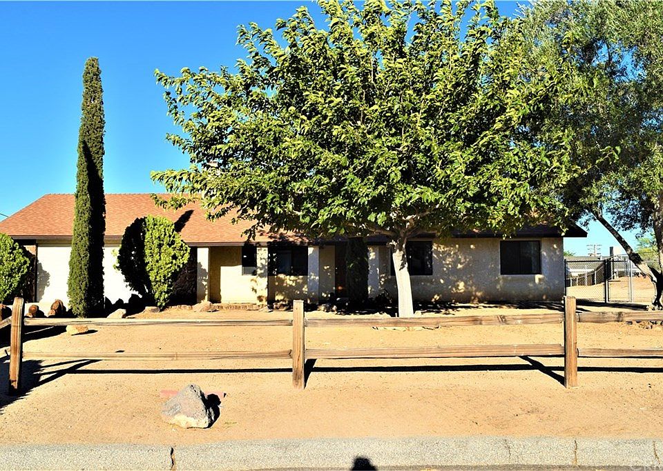 1st image of 4921 Hermosa Ct