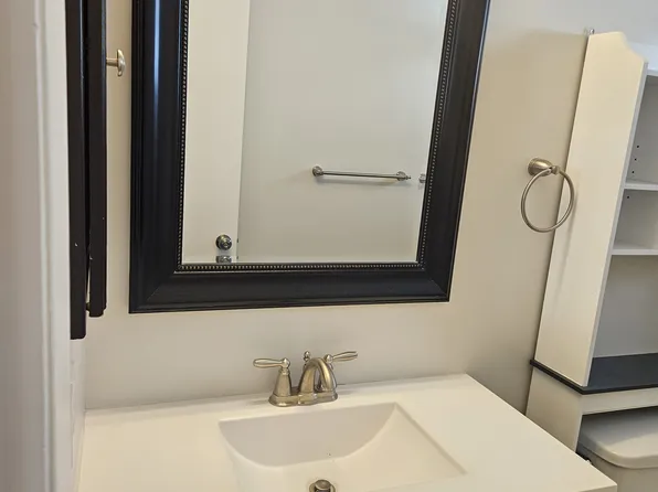 1906 Rockefeller Ln APT D, Redondo Beach, CA 90278