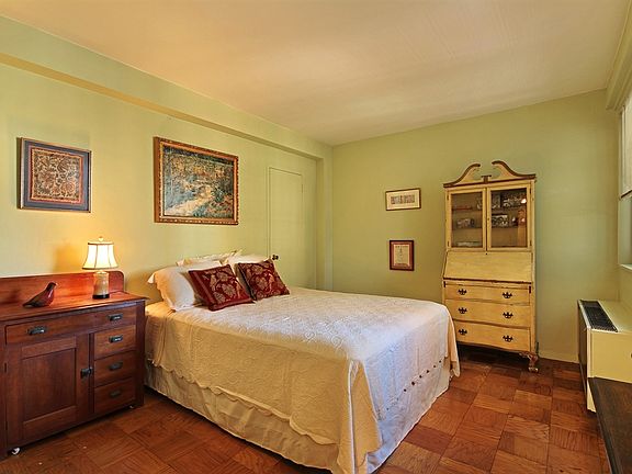 2nd image of 1725 York Ave APT 15A