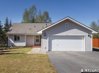 11200 Borealis St, Eagle River, AK 99577