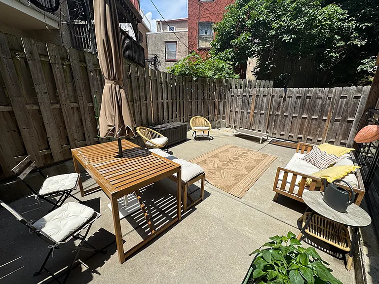 1526 Ridge Ave #2 — Photo 17