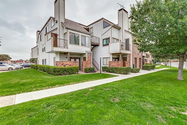 1st image of 3129 Sondra Dr APT 204