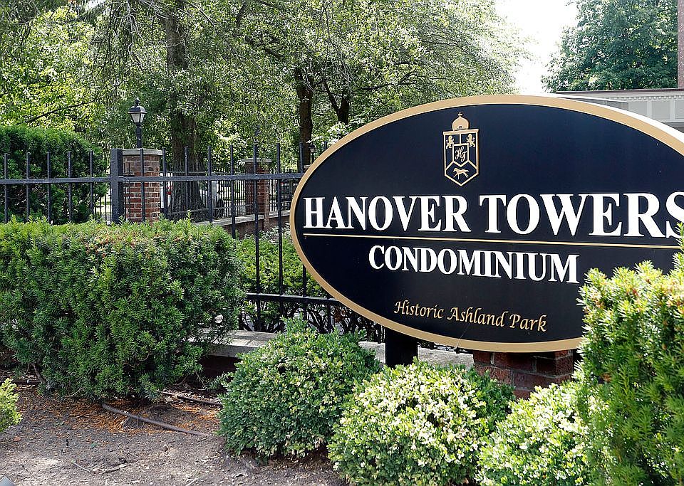 1st image of 101 S Hanover Ave APT 6L