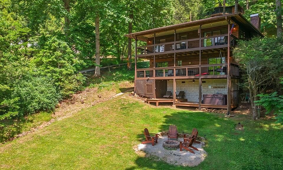 1st image of 86 Fairway Dr
