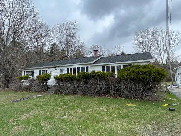 22 Robins Way, Turner, ME 04282