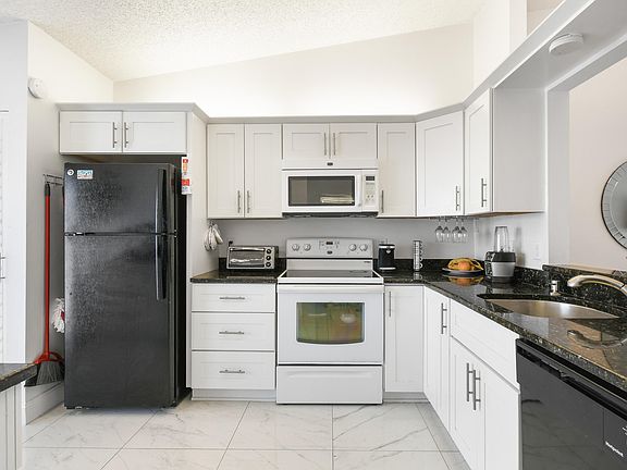 2nd image of 1019 Green Pine Boulevard #F