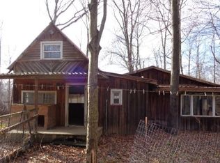 1581 Clay Rd, Dorset, OH 44032