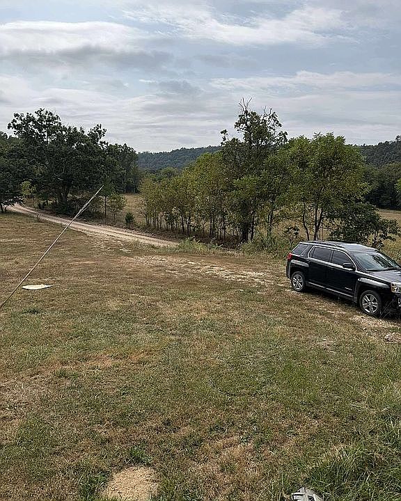 2nd image of 1345 County Road 726