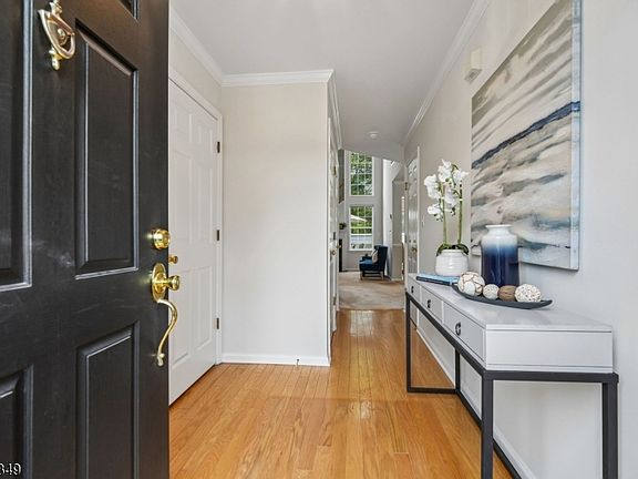 2nd image of 6 Dorchester Drive