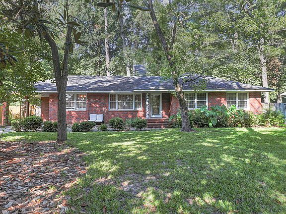 3rd image of 1823 Marilon Dr