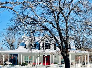 19110 Dripping Springs Rd, Okmulgee, OK 74447